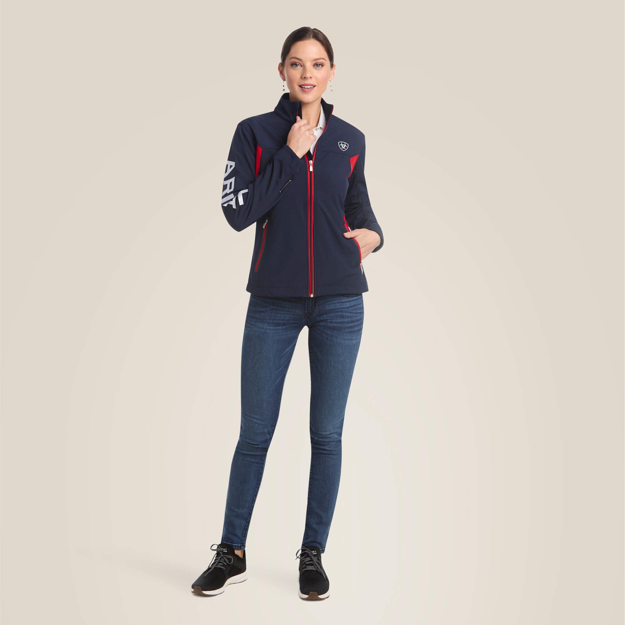 New Team Softshell Jacket