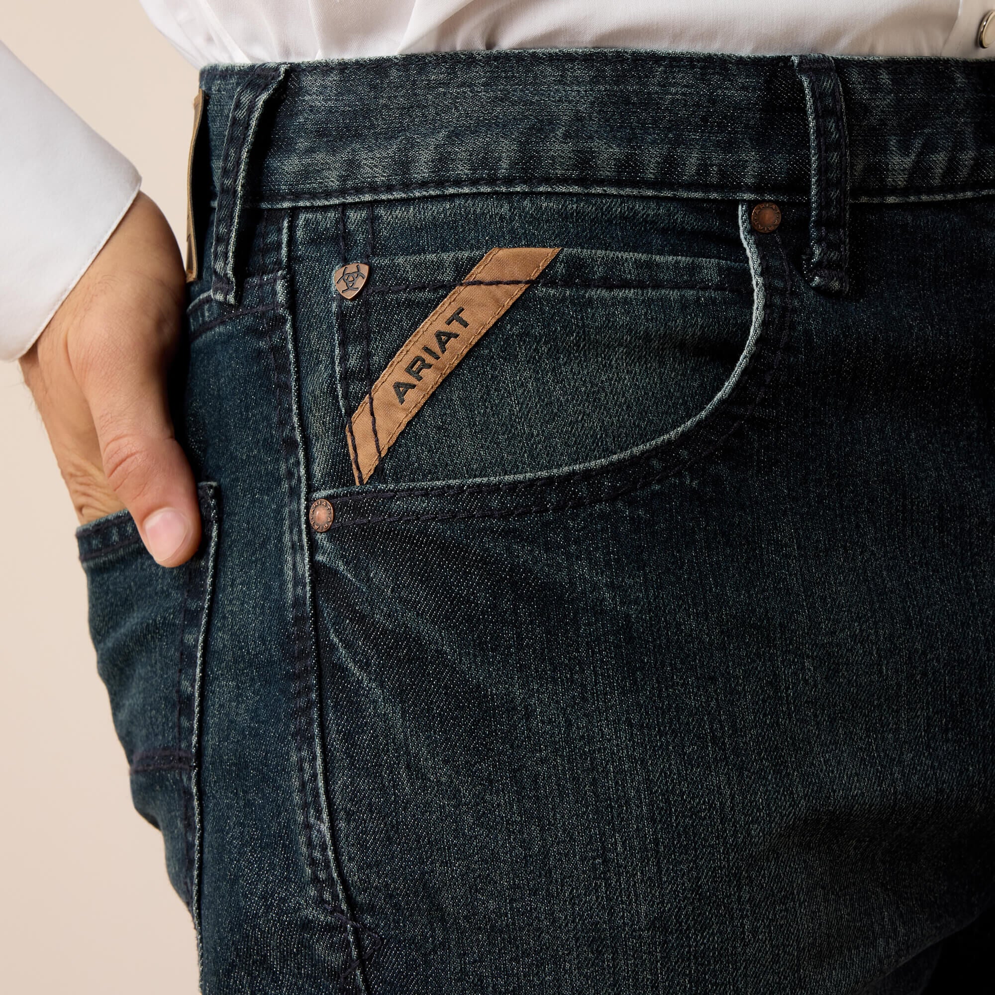 M7 Slim Hansen Classic Rise Straight Leg Jeans